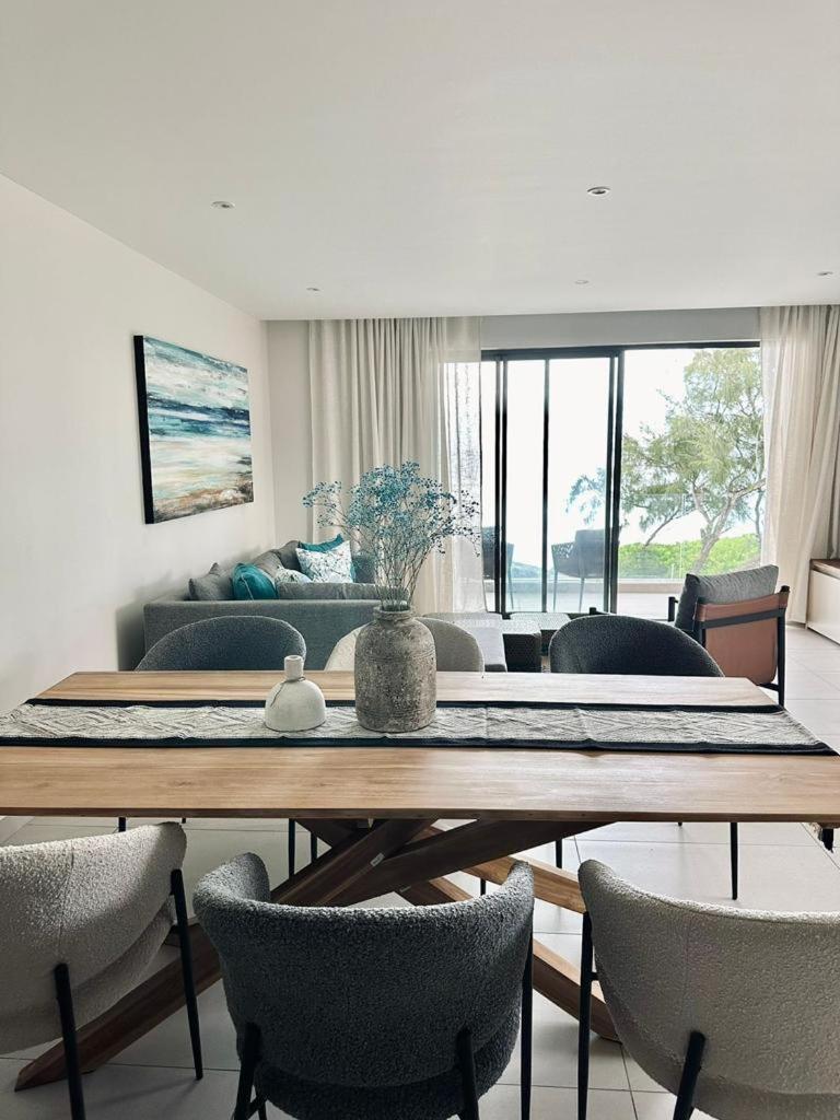 Beachfront Ocean Terraces Residence, Poste Lafayette-apt-a4 Appartement Rivière du Rempart